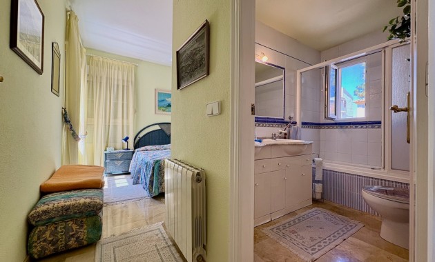 Sale - Single Family Home -
Orihuela - Villamartin