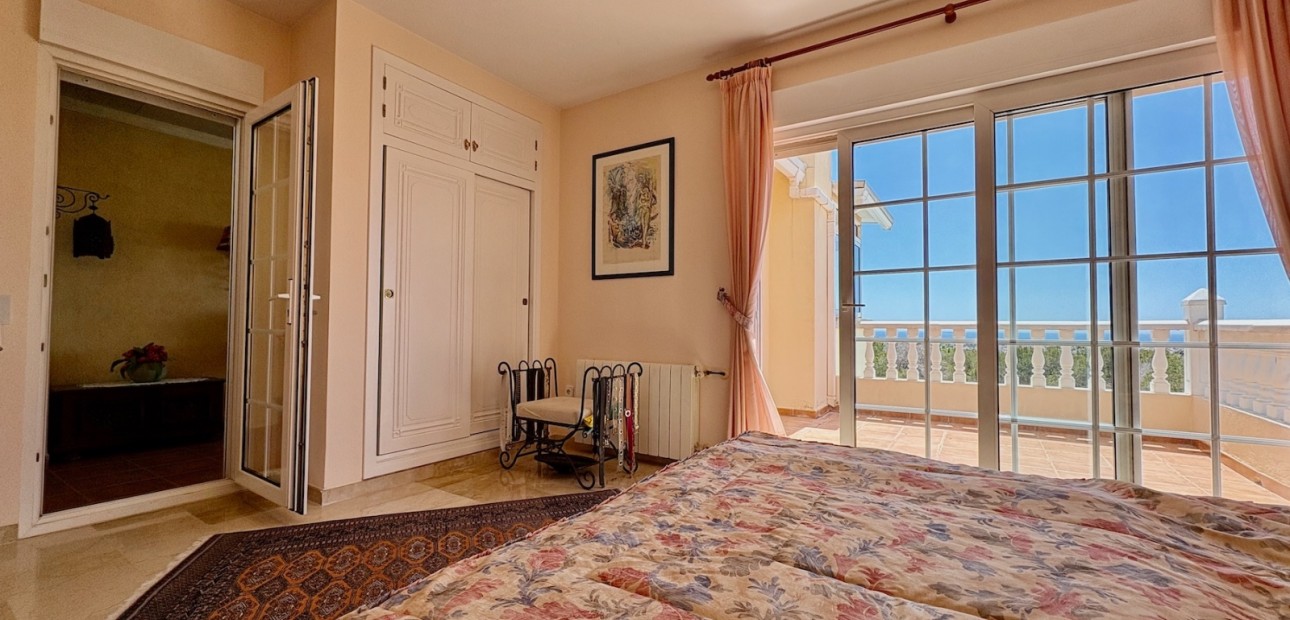 Sale - Single Family Home -
Orihuela - Villamartin