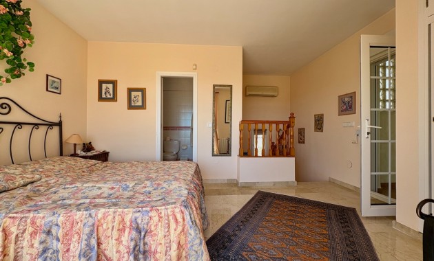 Sale - Single Family Home -
Orihuela - Villamartin