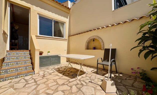 Sale - Single Family Home -
Orihuela - Villamartin
