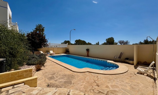 Sale - Single Family Home -
Orihuela - Villamartin