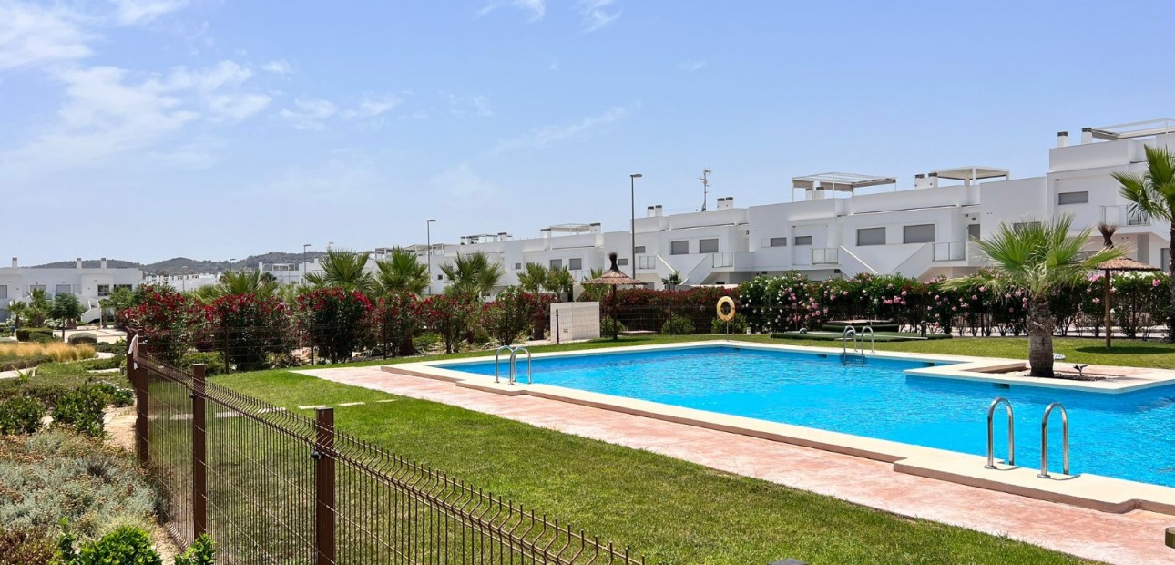 Venta - Apartment flat -
Entre Naranjos Vistabella Golf