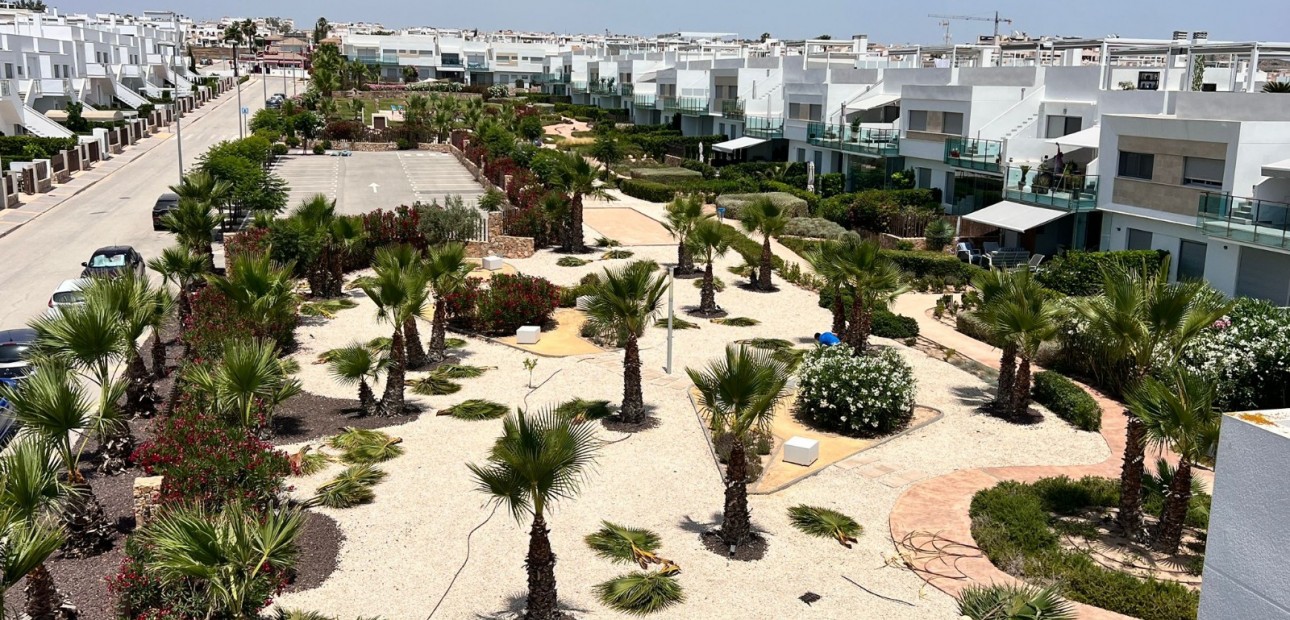 Venta - Apartment flat -
Entre Naranjos Vistabella Golf