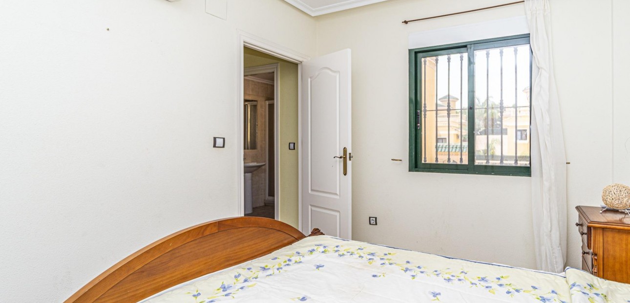 Venta - Villa -
Orihuela Costa - PAU 8