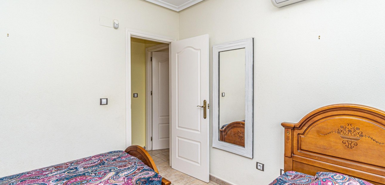 Venta - Villa -
Orihuela Costa - PAU 8