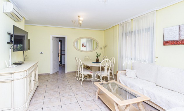 Venta - Villa -
Orihuela Costa - PAU 8