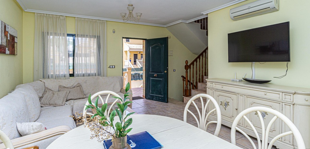 Venta - Villa -
Orihuela Costa - PAU 8