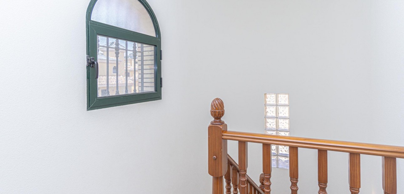 Venta - Villa -
Orihuela Costa - PAU 8