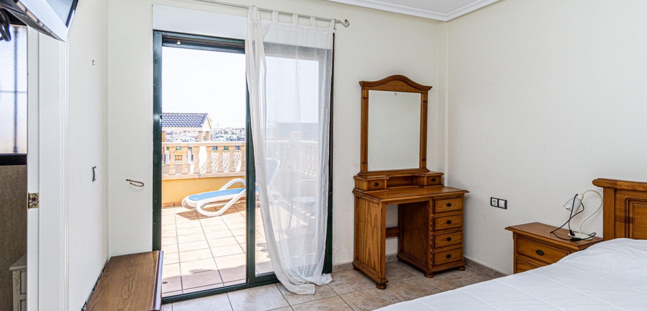 Venta - Villa -
Orihuela Costa - PAU 8
