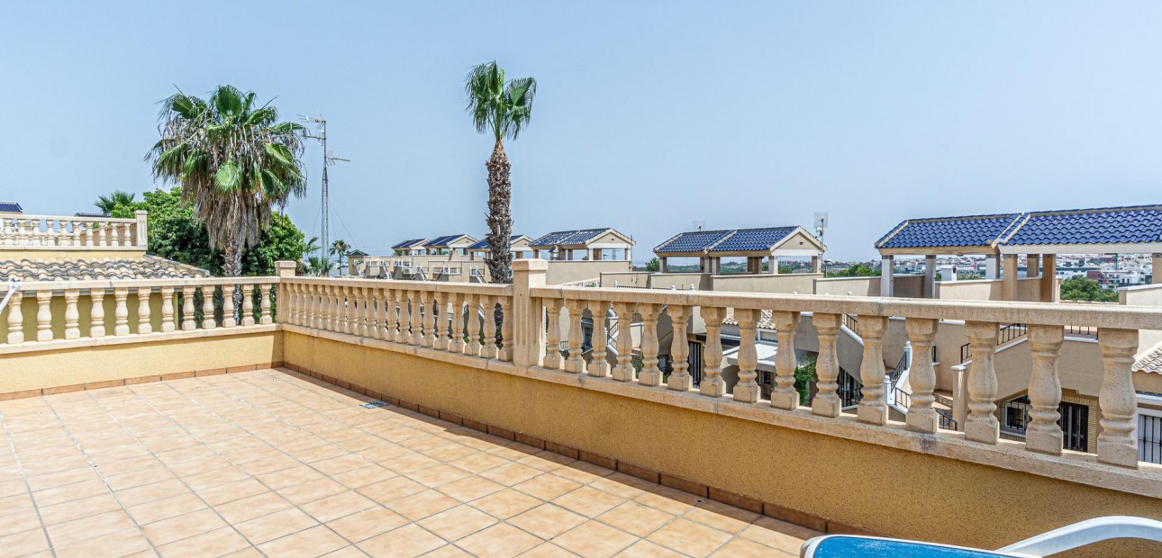 Venta - Villa -
Orihuela Costa - PAU 8