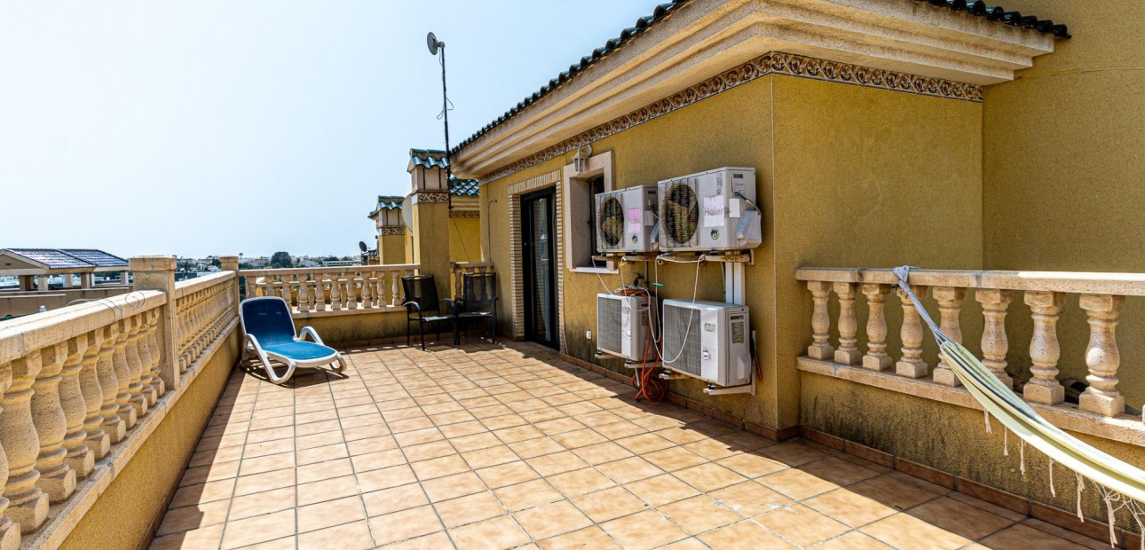Venta - Villa -
Orihuela Costa - PAU 8