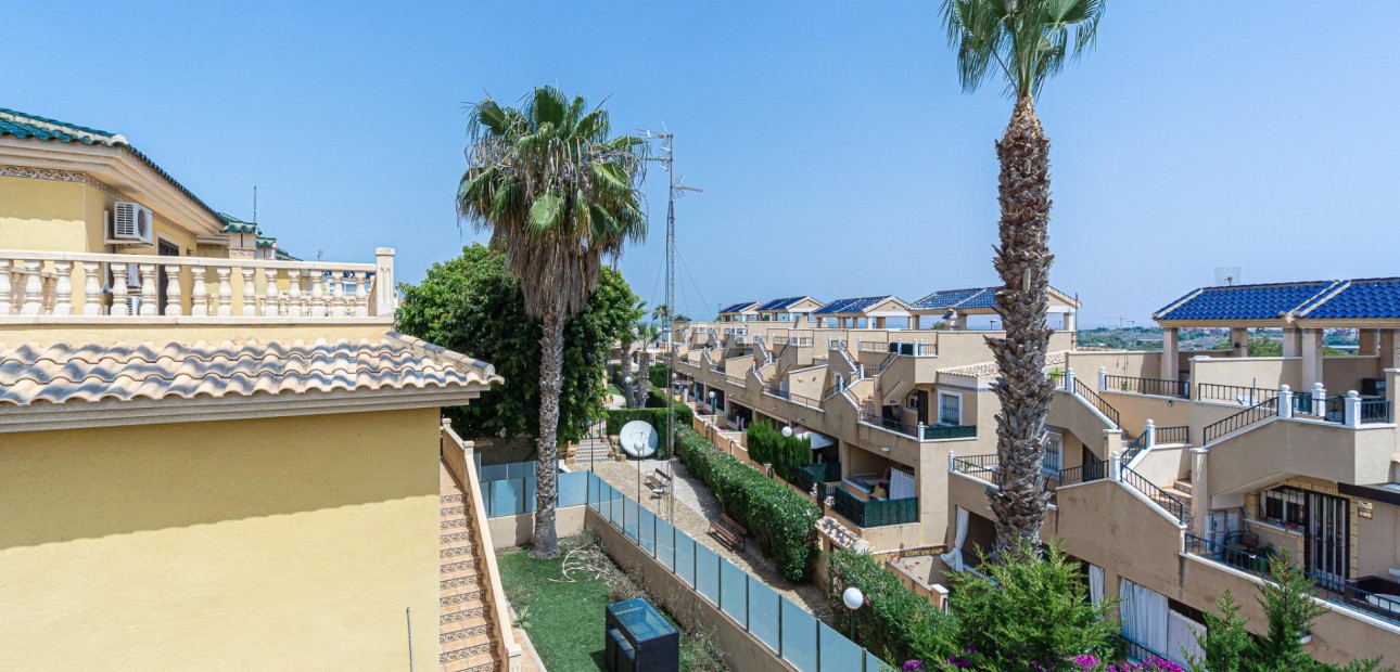 Venta - Villa -
Orihuela Costa - PAU 8