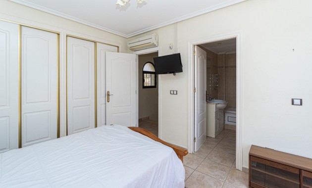 Venta - Villa -
Orihuela Costa - PAU 8