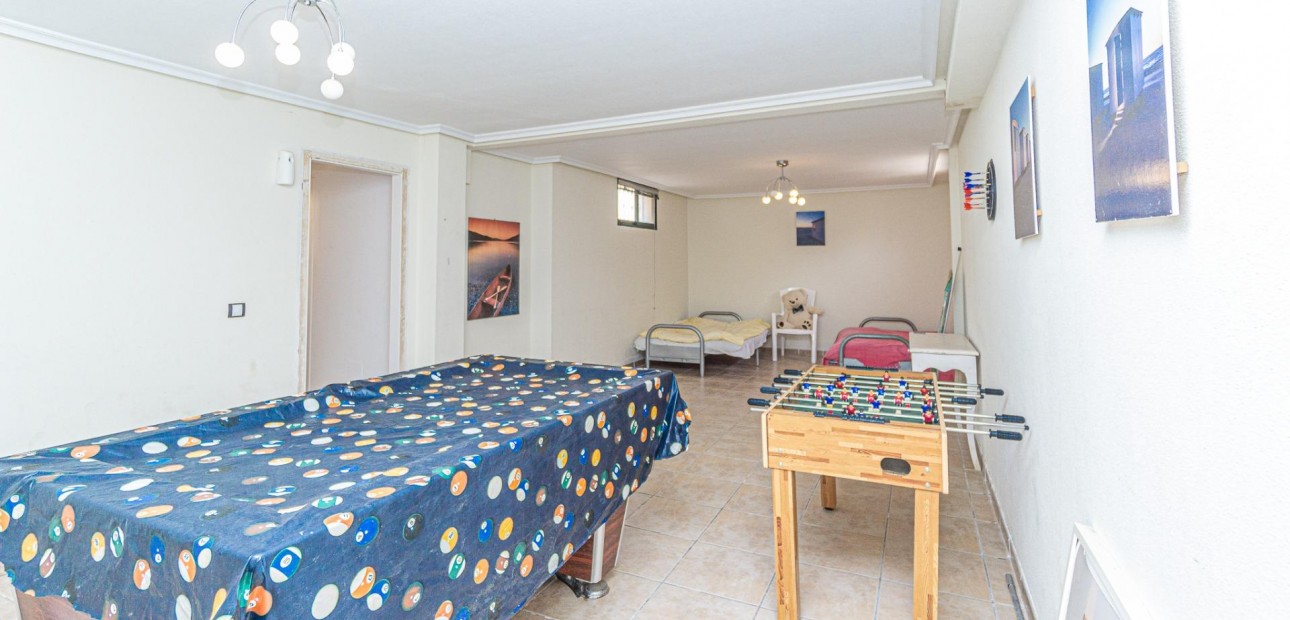 Venta - Villa -
Orihuela Costa - PAU 8