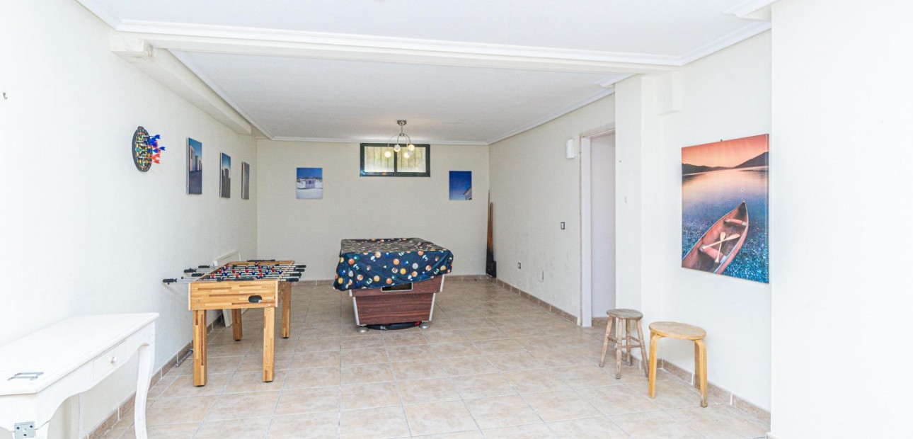 Venta - Villa -
Orihuela Costa - PAU 8
