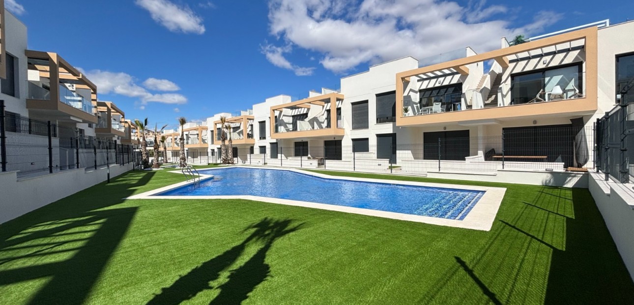 Venta - Apartamento / piso -
Orihuela Costa - Villamartin