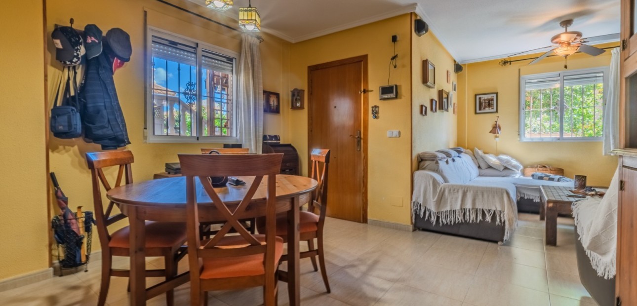 Herverkoop - Quad Villa -
Ciudad Quesada - Lo Marabu