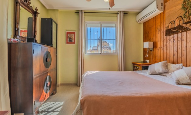 Herverkoop - Quad Villa -
Ciudad Quesada - Lo Marabu