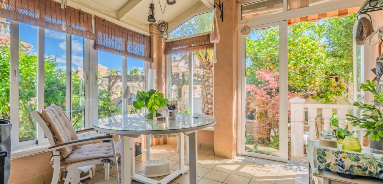Herverkoop - Quad Villa -
Ciudad Quesada - Lo Marabu