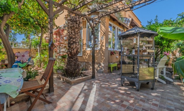Herverkoop - Quad Villa -
Ciudad Quesada - Lo Marabu