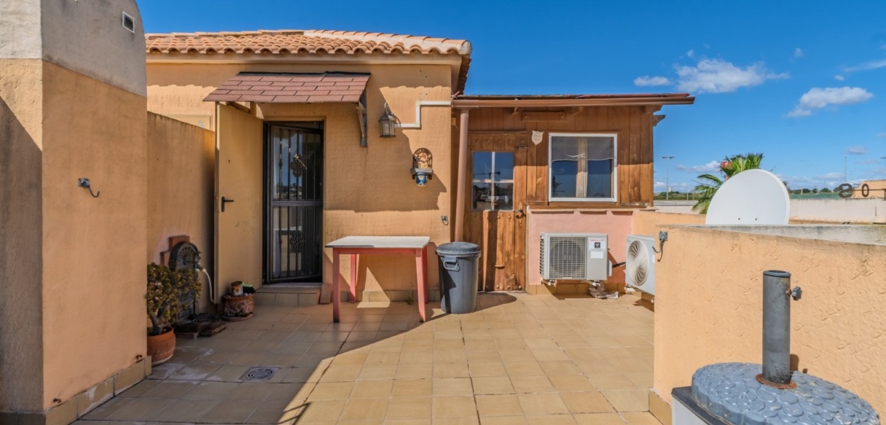 Herverkoop - Quad Villa -
Ciudad Quesada - Lo Marabu