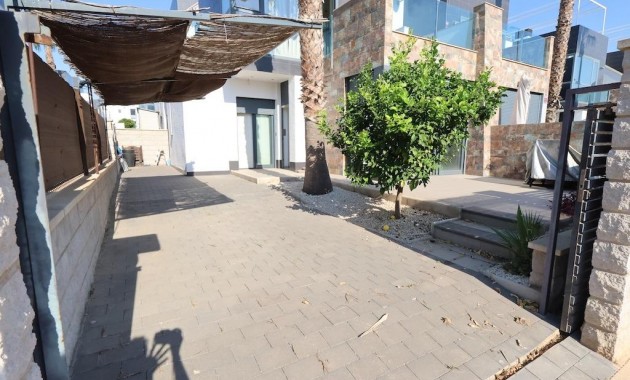 Venta - Semi -
Orihuela Costa - Lomas de Cabo Roig-Los Dolses
