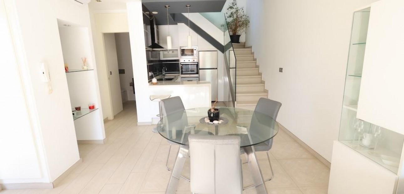 Venta - Semi -
Orihuela Costa - Lomas de Cabo Roig-Los Dolses