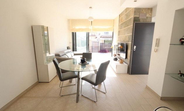 Venta - Semi -
Orihuela Costa - Lomas de Cabo Roig-Los Dolses