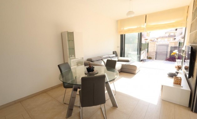 Venta - Semi -
Orihuela Costa - Lomas de Cabo Roig-Los Dolses