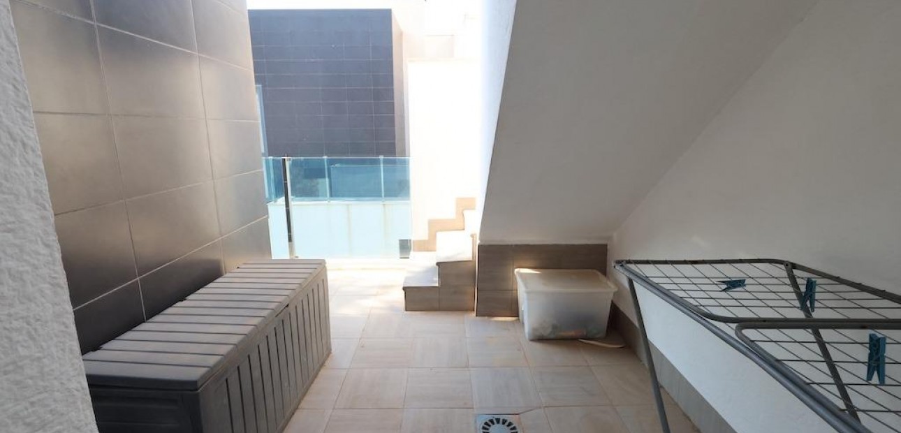 Venta - Semi -
Orihuela Costa - Lomas de Cabo Roig-Los Dolses