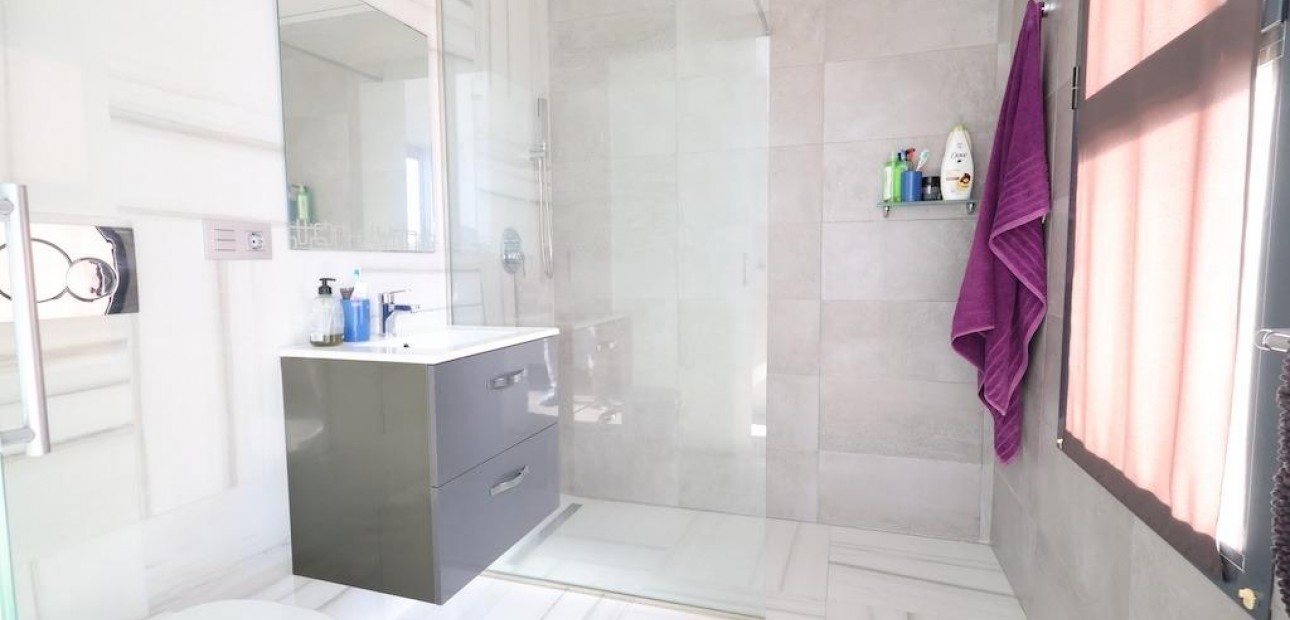 Venta - Semi -
Orihuela Costa - Lomas de Cabo Roig-Los Dolses