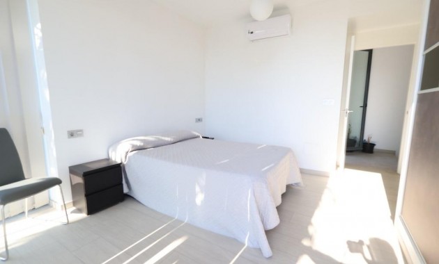 Venta - Semi -
Orihuela Costa - Lomas de Cabo Roig-Los Dolses