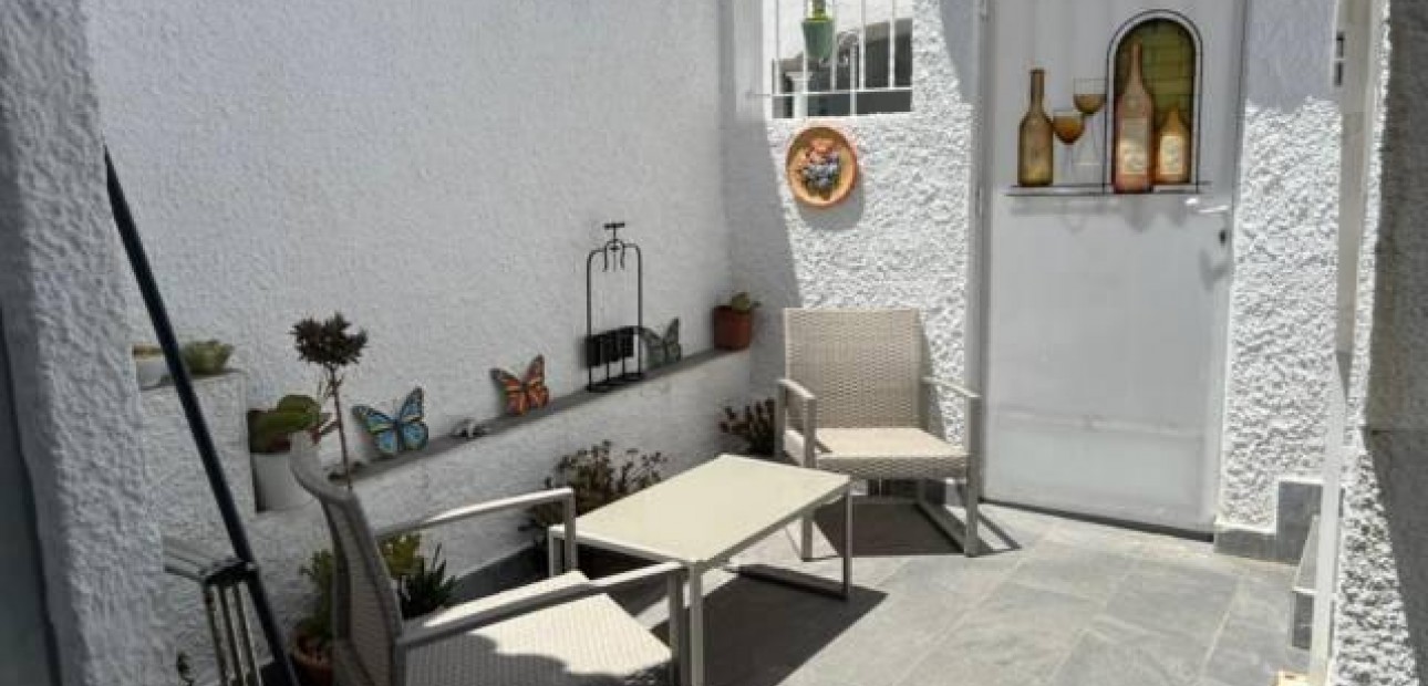 Venta - Bungalow -
Torrevieja - Torretas