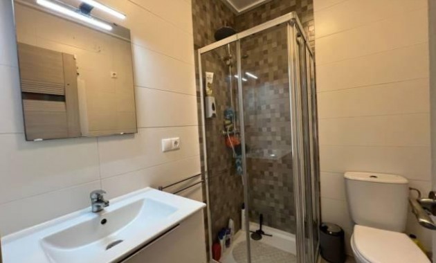Venta - Bungalow -
Torrevieja - Torretas
