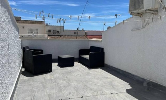 Venta - Bungalow -
Torrevieja - Torretas