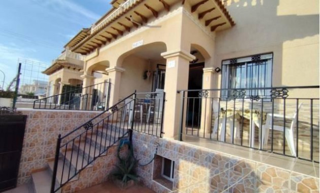 Venta - Bungalow -
Torrevieja - Torretas