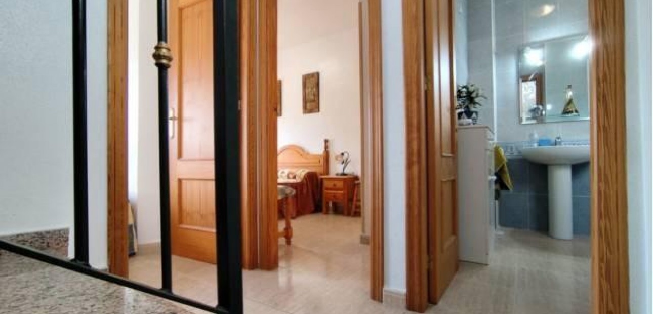 Venta - Bungalow -
Torrevieja - Torretas