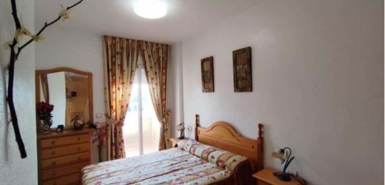 Venta - Bungalow -
Torrevieja - Torretas