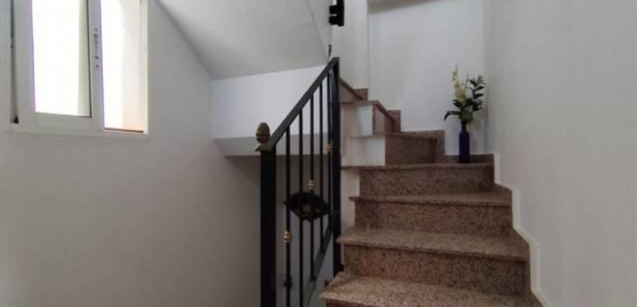 Venta - Bungalow -
Torrevieja - Torretas