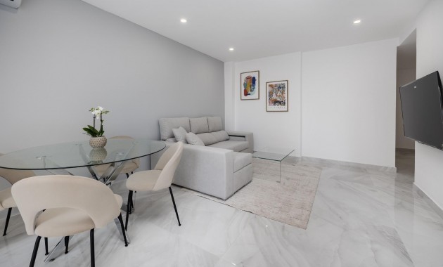 Herverkoop - Appartement / flat -
Torrevieja - torrevieja