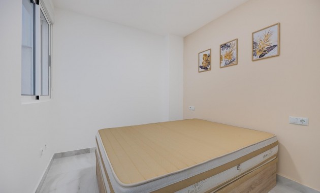 Herverkoop - Appartement / flat -
Torrevieja - torrevieja