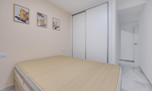 Herverkoop - Appartement / flat -
Torrevieja - torrevieja