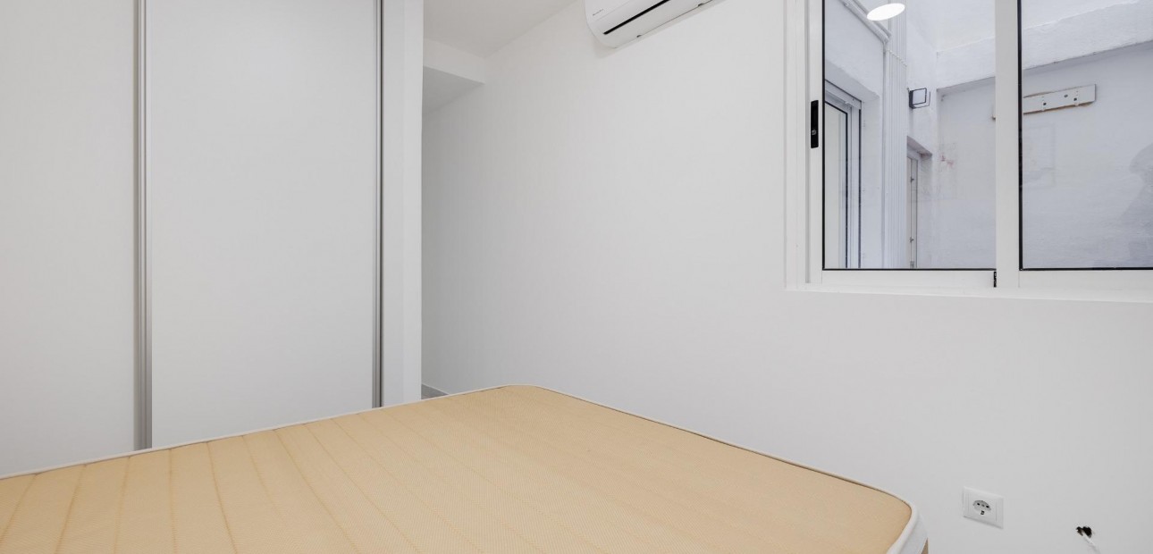 Herverkoop - Appartement / flat -
Torrevieja - torrevieja