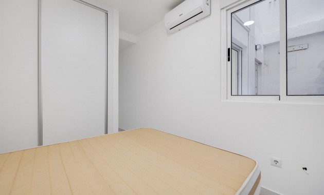 Herverkoop - Appartement / flat -
Torrevieja - torrevieja