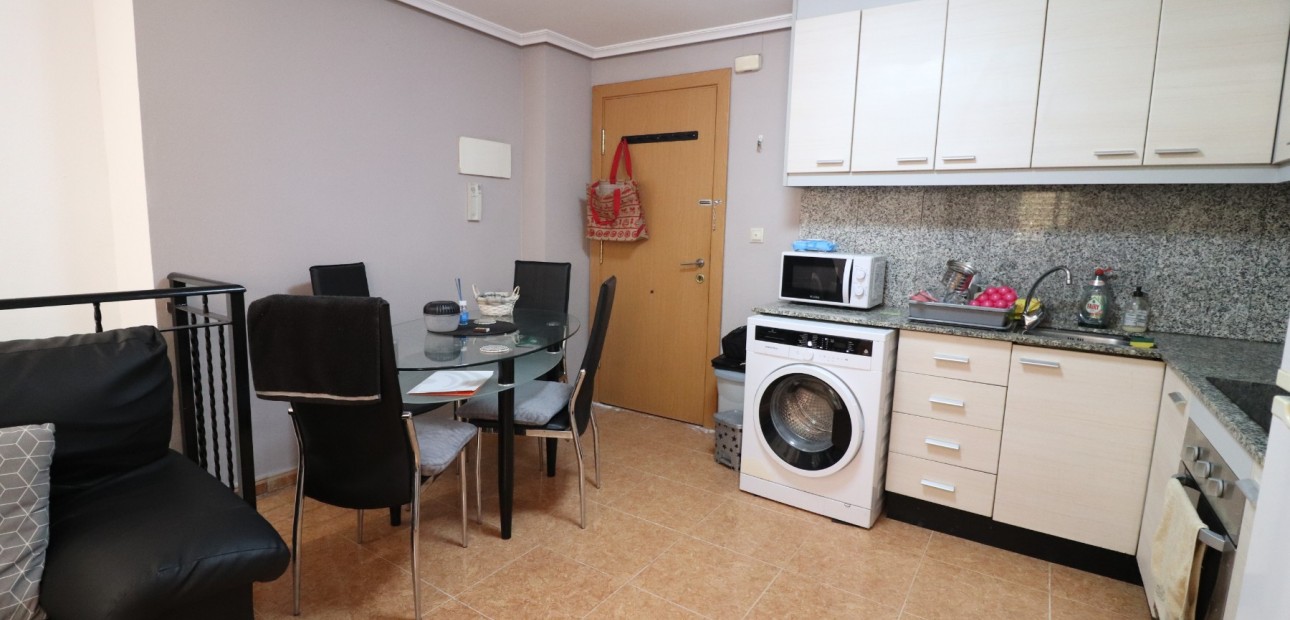 Venta - Apartamento / piso -
Rojales - Los Palacios