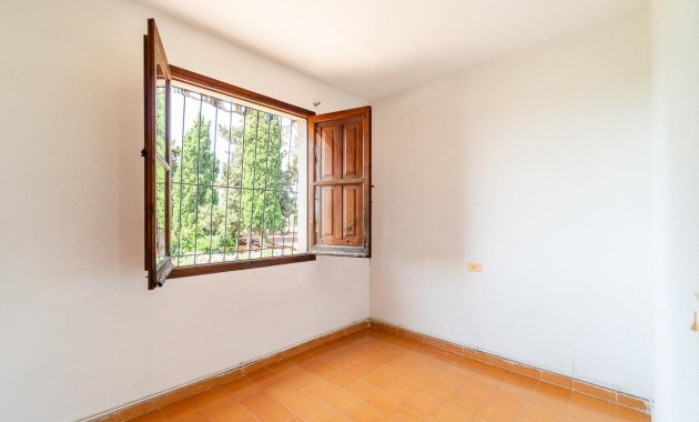 Venta - Apartamento / piso -
Orihuela Costa - La Regia