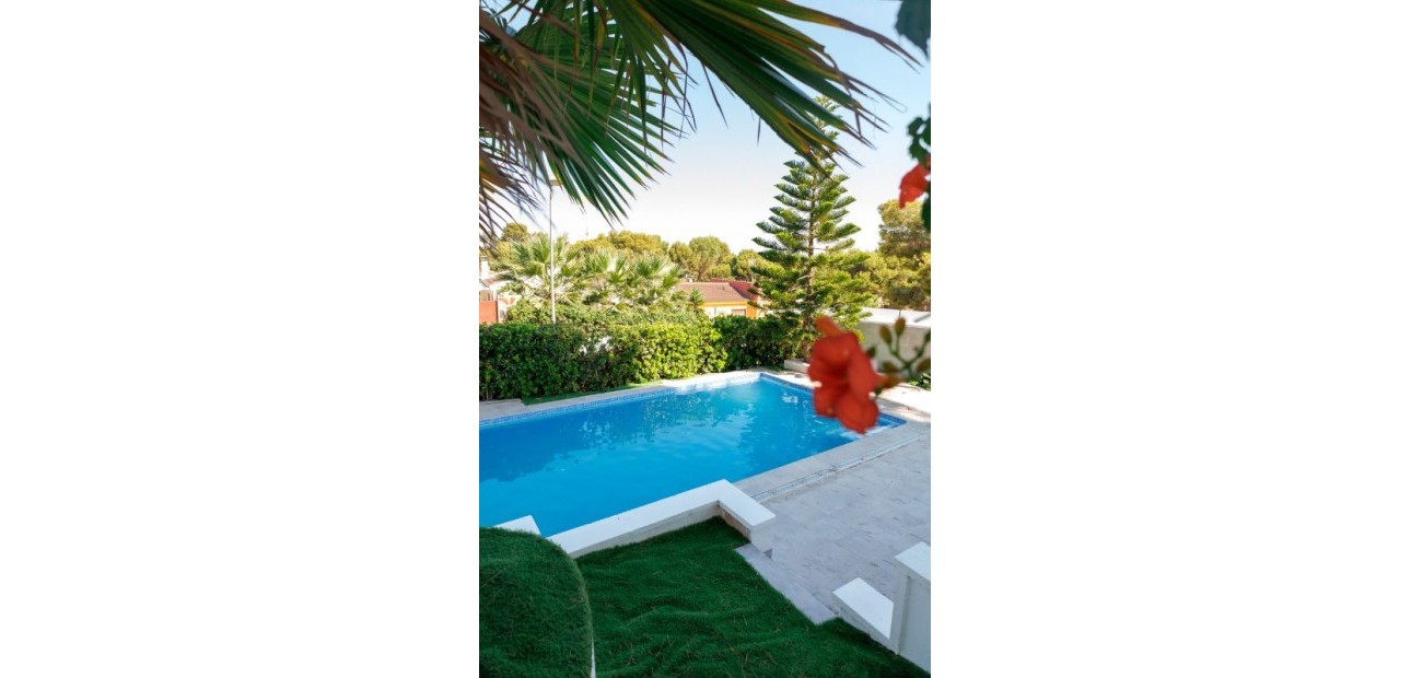 Nueva construcción  - Villa -
Los Balcones, Torrevieja - Los Balcones