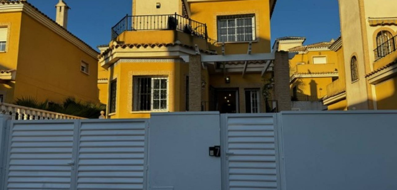 Venta - Villa -
Algorfa - Lo Crispin