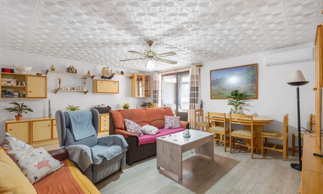 Venta - Apartamento / piso -
Torrevieja - Acequion