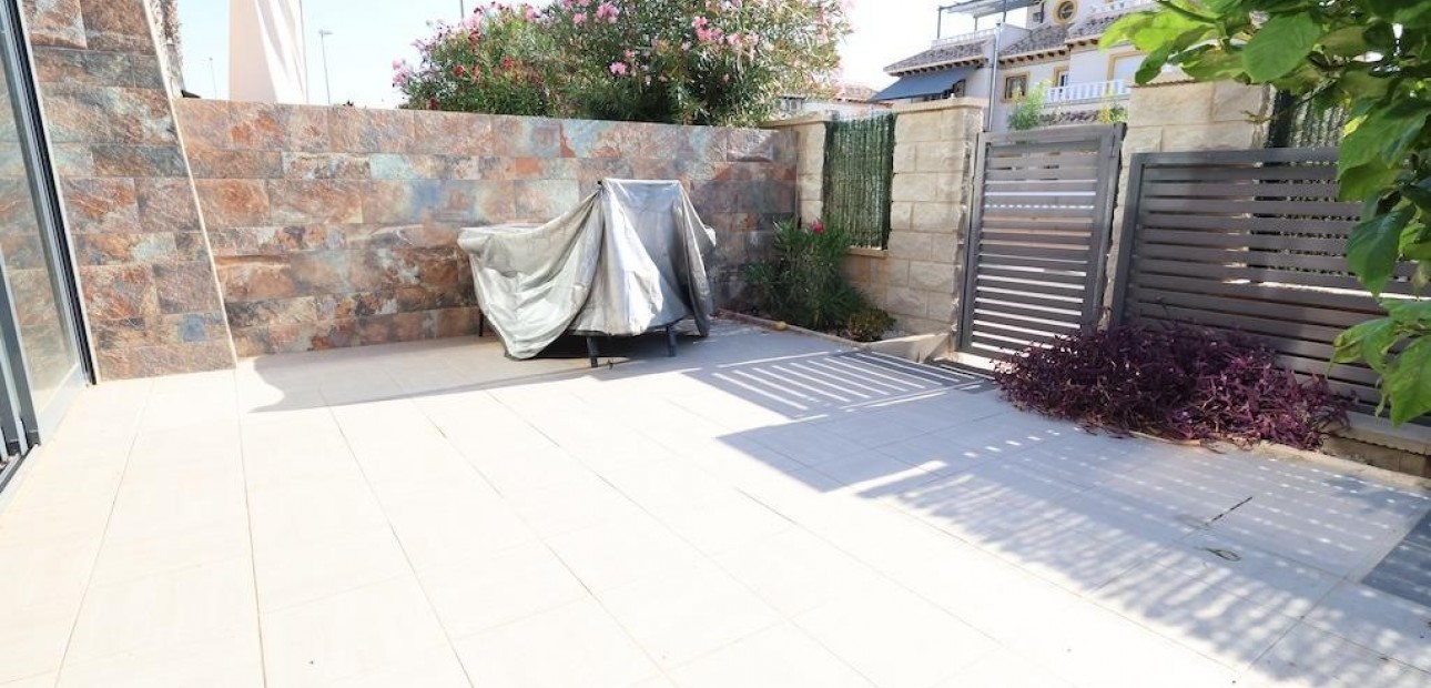 Sale - Semi -
Orihuela Costa - Lomas de Cabo Roig-Los Dolses